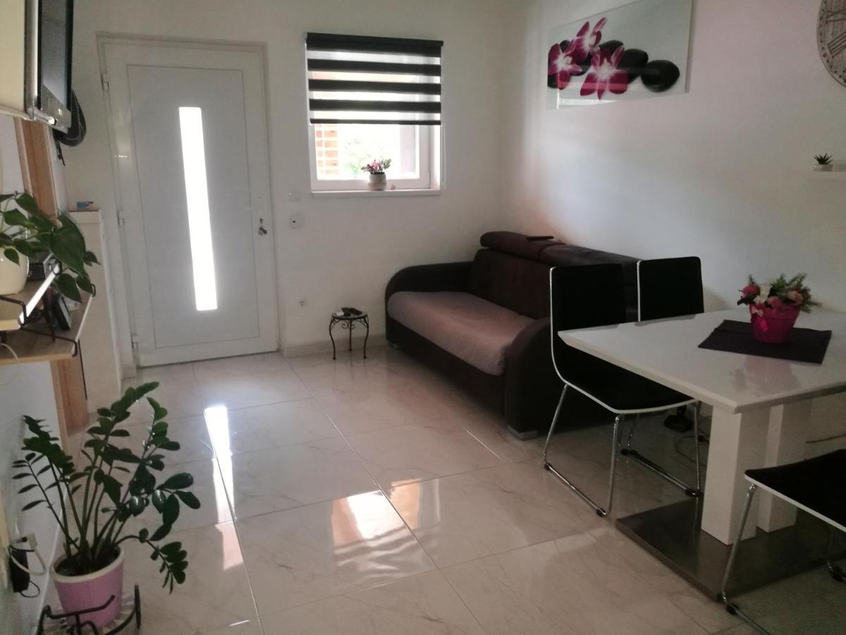 Roberto Apartment Bacina Dış mekan fotoğraf