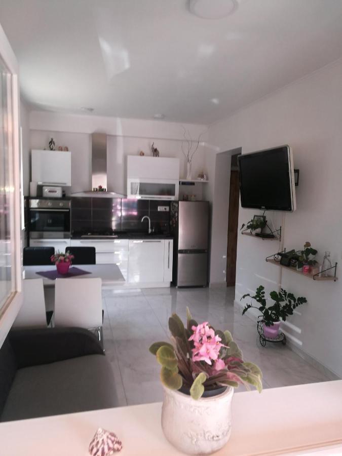 Roberto Apartment Bacina Dış mekan fotoğraf